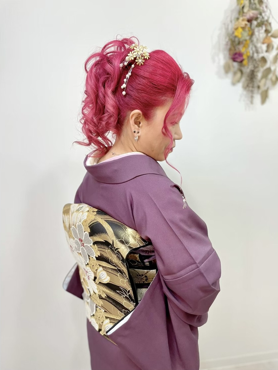 純愛（アキナ）先生